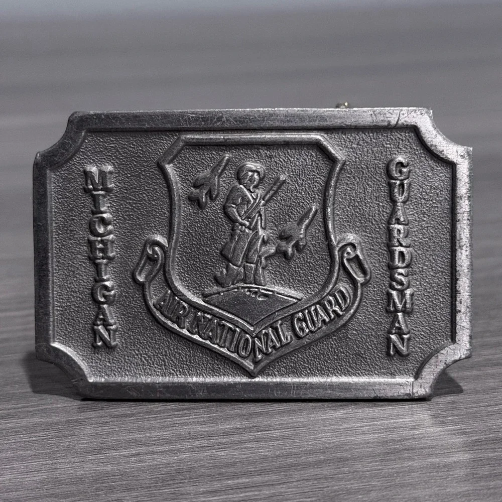 Vtg Michigan Air National Guard Belt Buckle Hit Line USA Military‎ Silver Tone